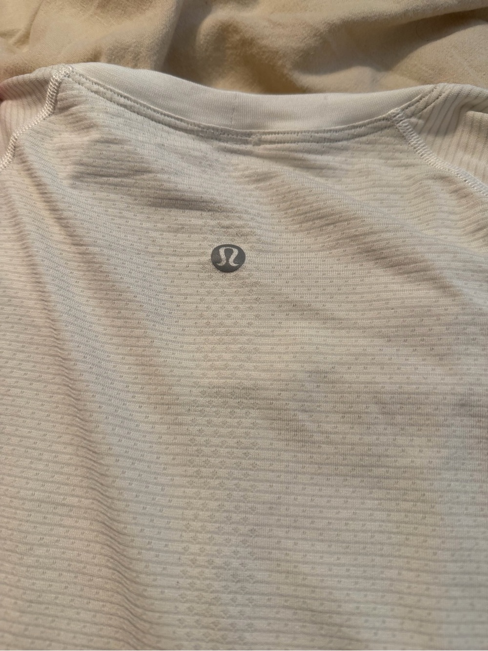 Lululemon Swiftly Tech Long Sleeve Relax Shirt - Picture 3 of 3